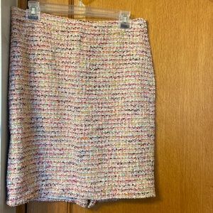J.Crew Multicolored Tweed Pencil Skirt. Size 8.